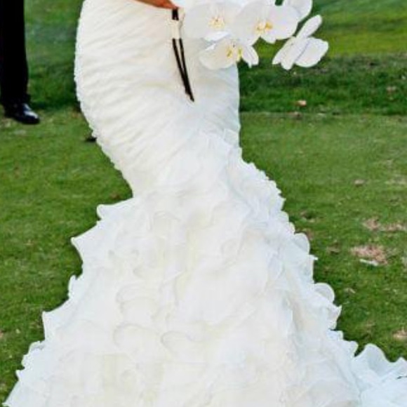 THE WEDDING DAY Wedding dress - Picture 5 of 12